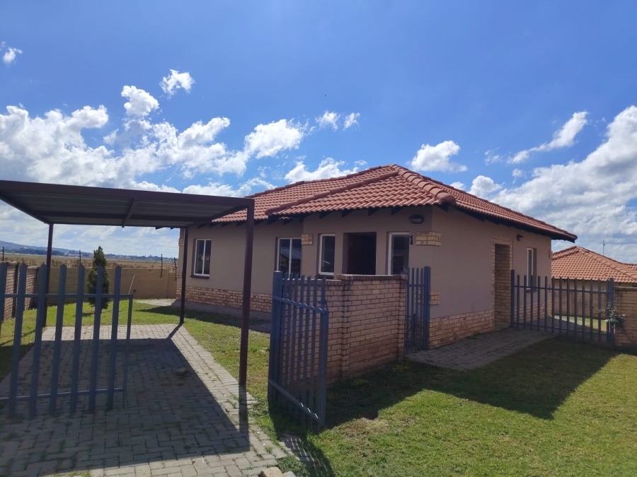 3 Bedroom Property for Sale in Waterkloof Hill Estate North West